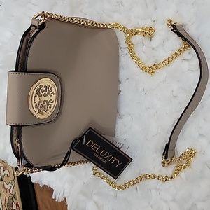 Deluxity LosAngeles Peta approved vegan taupe shoulder bag gold chain strap NEW…